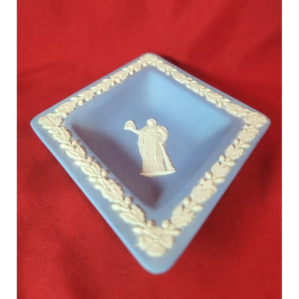 Wedgwood Trinket Ashtray Jasperware Blue Diamond Vanity Plate Dish Vintage